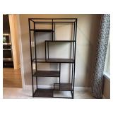 SHELVING UNIT