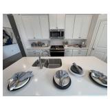 ASSORTED DINNER WARE