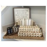 ASSORTED DECOR ITEMS