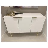 SIDEBOARD