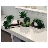 ASSORTED DECOR ITEMS