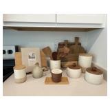 12PC KITCHEN ITEMS