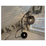 DESK LAMP