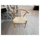 ACCENT CHAIR