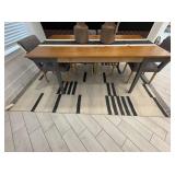AREA RUG