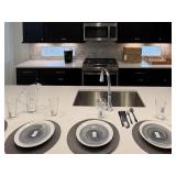 ASSORTED KITCHEN ITEMS