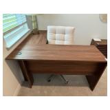 2PC DESK & CHAIR