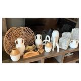 ASSORTED DECOR ITEMS