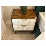 2PC NIGHTSTANDS