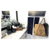 ASSORTED BATH & CLOSET ITEMS