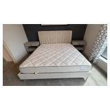2PC KING BED & MATTRESS