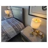 4 PC LAMPS & DECOR