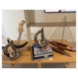 ASSORTED DECOR ITEMS