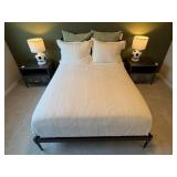 6PC QUEEN BEDDING