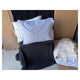 4PC QUEEN BEDDING