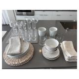 ASSORTED PLACE SETTING