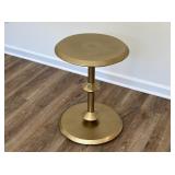 ACCENT TABLE