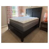 QUEEN BED