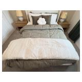 10PC QUEEN BEDDING