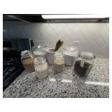 8PC KITCHEN ITEMS