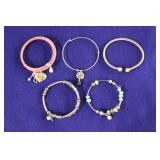 5 Vantel Pearls bracelets
