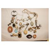 Vintage Cameo jewelry: Rings, brooches, pins,