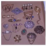 15 brooch pins