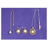Sterling Vantel Pearls pendant necklace &