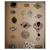 15 vintage brooch pins: Regency, Western Germany,