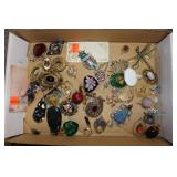 51 vintage pendants: 3 lockets - 4 glass -