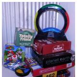 Games: Simon - UNO - The Buzzer - Guess Who &