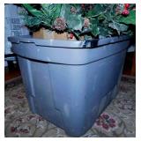 Storage tote w/ assorted Christmas garland
