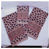Raymond Waites Safari 3 pc. towel set -