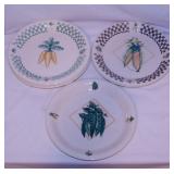Tabletops Unlimited Fresh Garden tableware: Eight