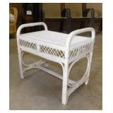 Antique wicker patio sunroom bench seat, 20" x