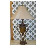 Art Deco inspired table lamp w/ finial & linen