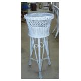 Antique white wicker patio sunroom fern plat