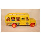 1965 Fisher Price school bus w/ 7 Little People