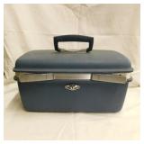 Royal Traveller Samsonite train case