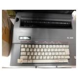 Smith Corona SL500 typewriter