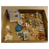 33 brooches & pins assorted styles