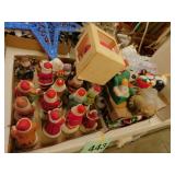 Ceramic Christmas dï¿½cor: Santa