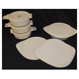 3 Littonware microwave cookware bowls w/ lids - 3