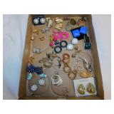 36 pairs earrings assorted styles