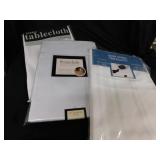 3 new tablecloths: 70" round - 70" oblong - 60"