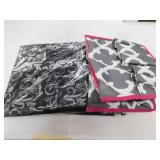NWT organizer bags: 1 gray & white, 8" - 2 black