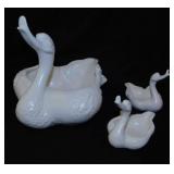 Hull Pottery swan & 2 cygnets planter set,
