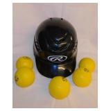 Nice Rawlings youth baseball batting helmet,