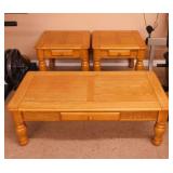 3 solid oak living room tables: Coffee table w/