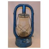 Dietz Monarch barn lantern